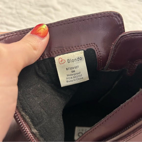 Blondo Dagger Maroon Red Waterproof Booties - Picture 12 of 13